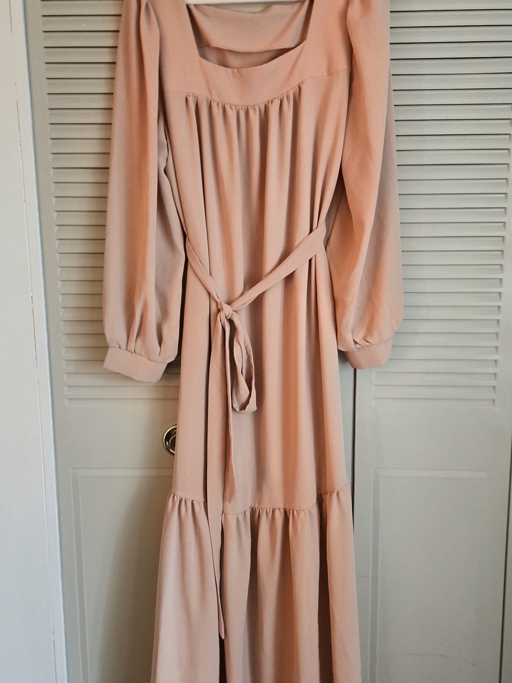Elegant Light Pink Maxi Dress with Ruffle and Tie Waist